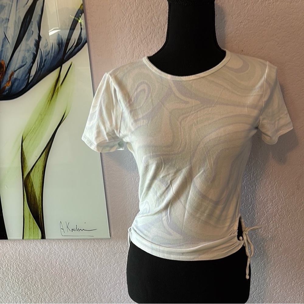 shirt size medium
